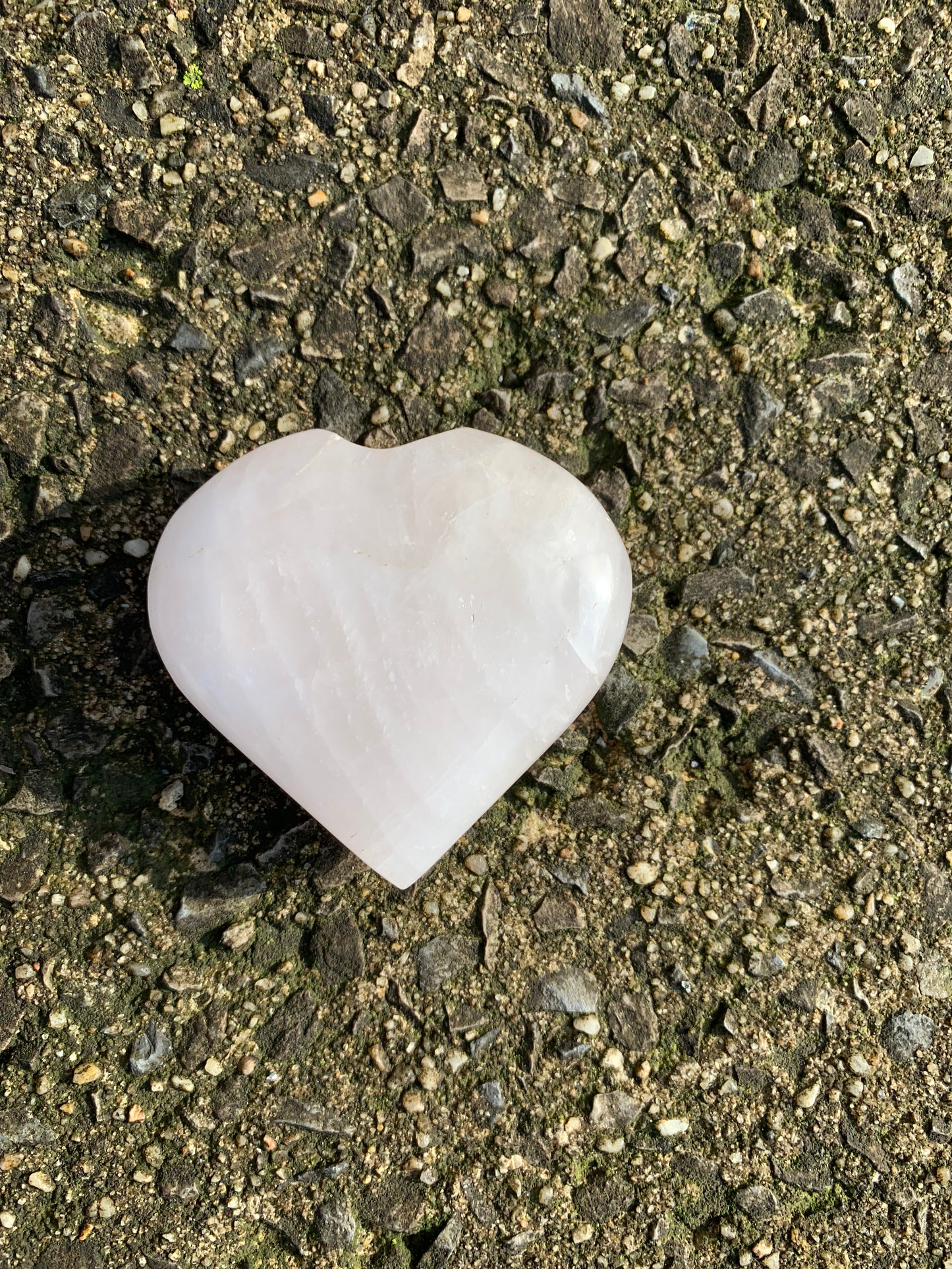 Universal of Love Rose Quartz Bracelet - Heart Shape for Spiritual Connection and Self-Love Journey