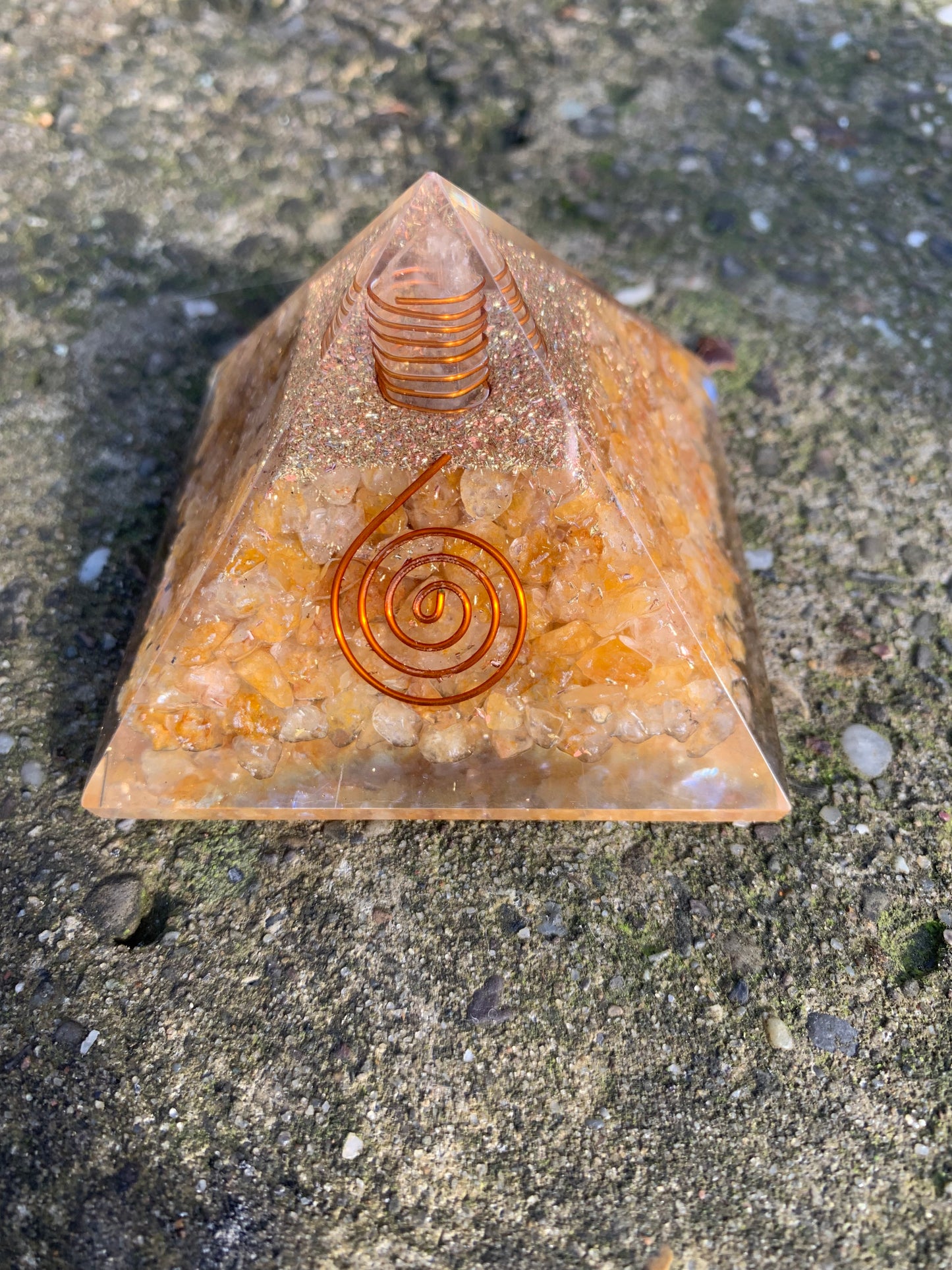 Yellow Quartz Orgonite Pyramid - Elegant Design for Home Decor with Solar Plexus and Creativity Enhancer